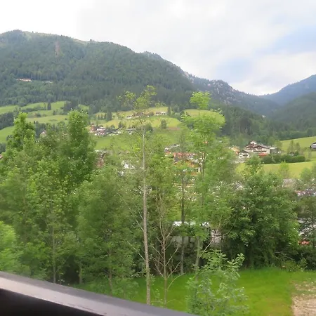 Haus Ortner * Russbach am Pass Gschütt